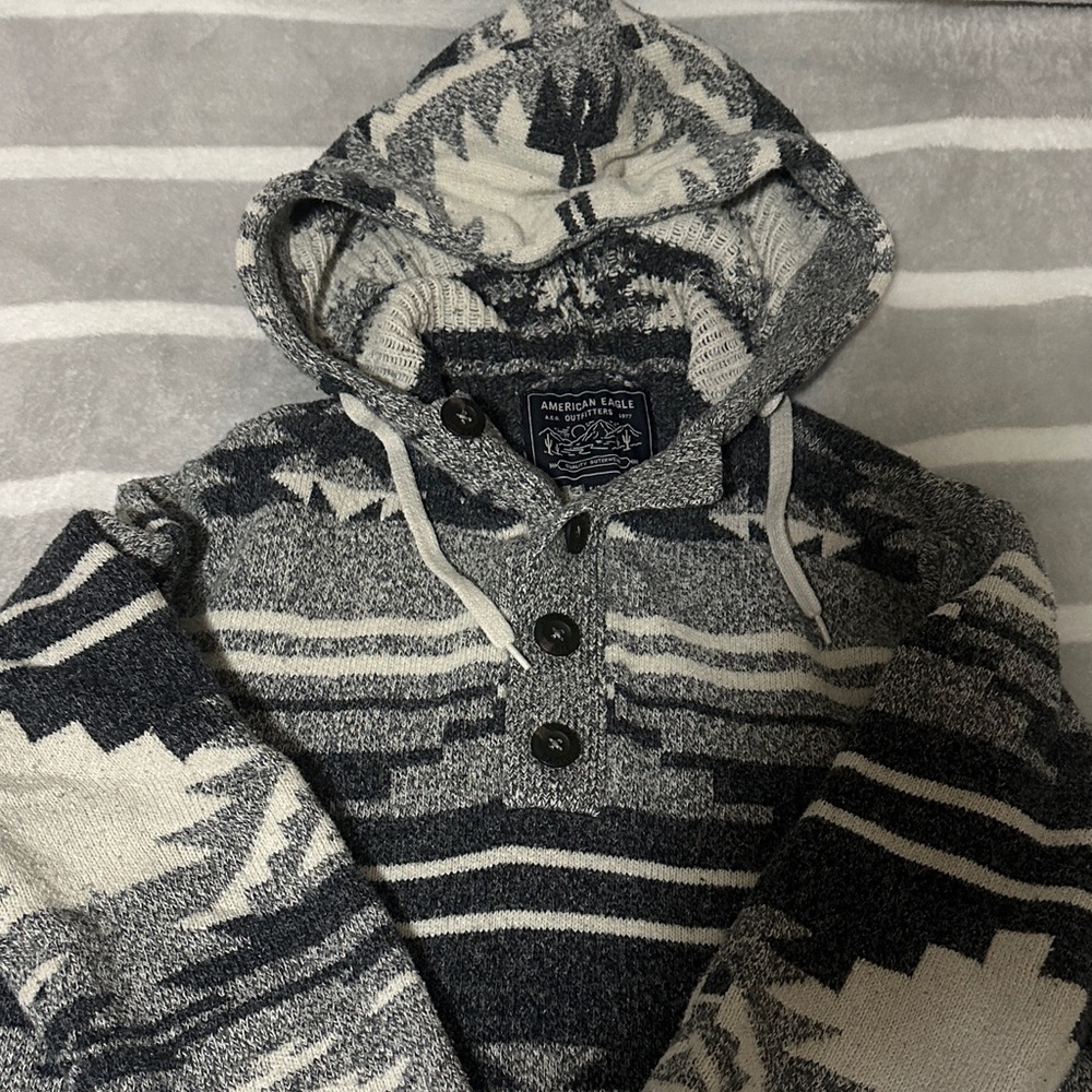 American Eagle Charcoal Knit Sweater